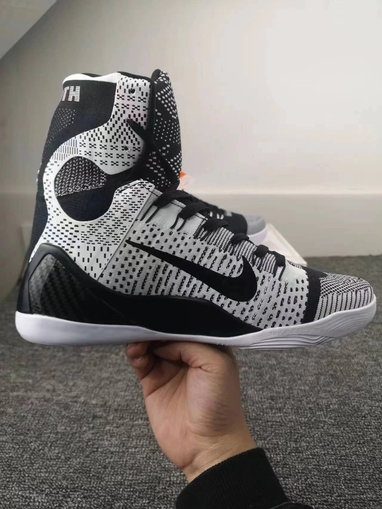 Nike Kobe AD White Basketball Shoes - 46