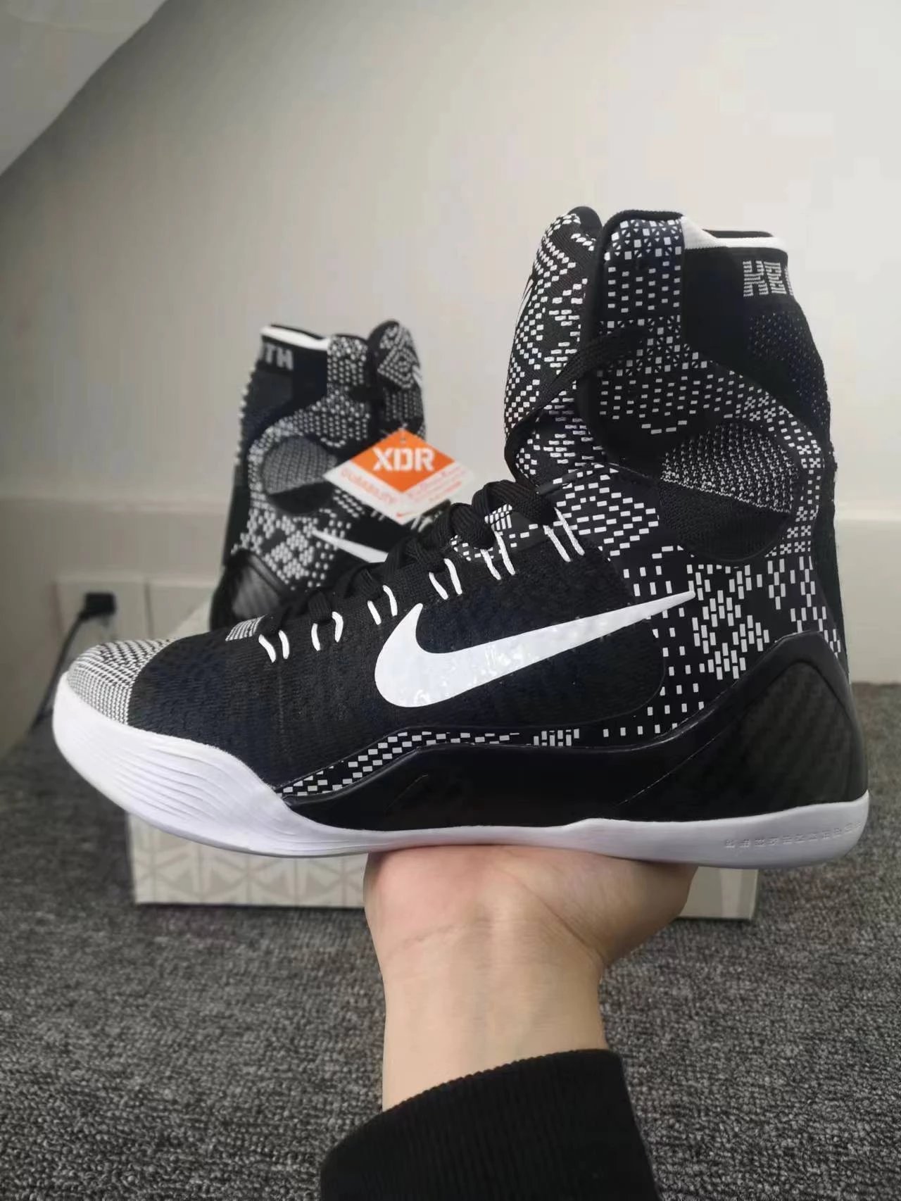 Nike Kobe AD White Basketball Shoes - 43