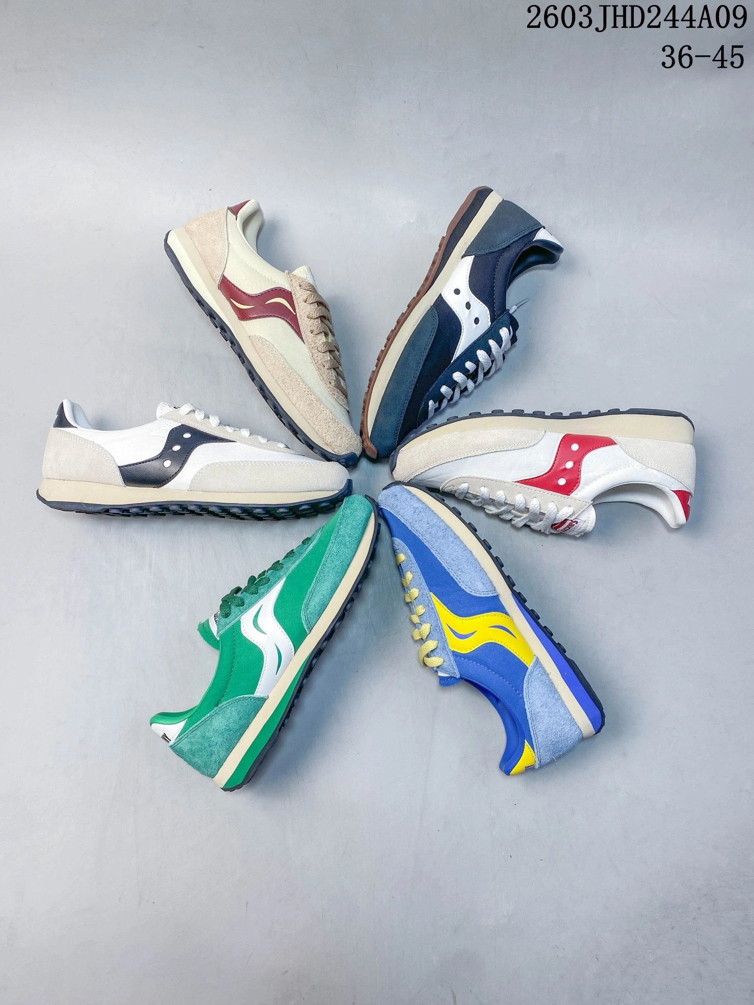 Saucony Pro Grid Omni 9 Running Shoes