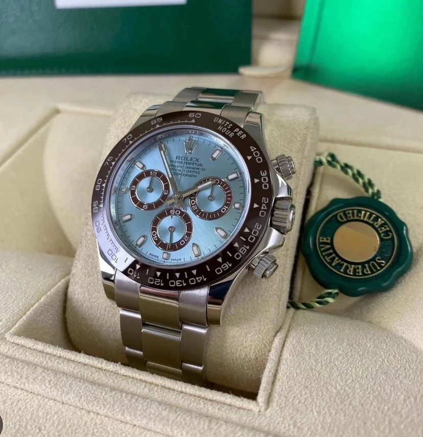Silver Shell Tiffany Blue Coffee Circle