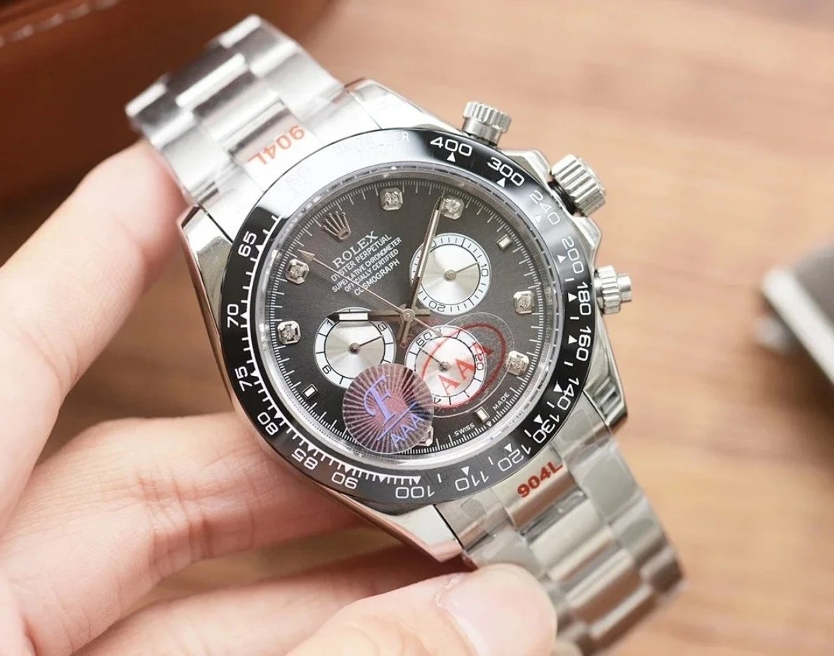Diamond black disk white circle