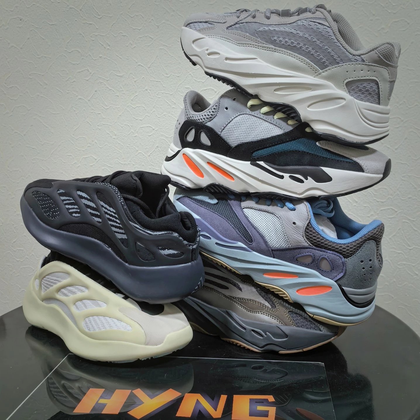 Yeezy 700