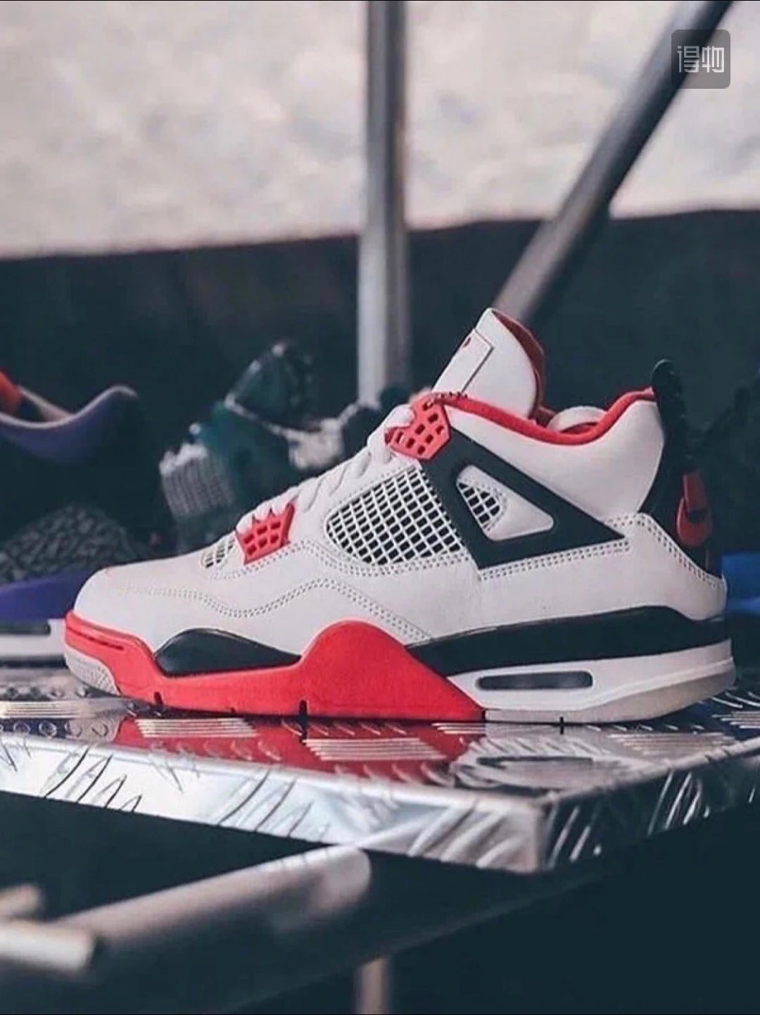 AJ4 Flame Red
