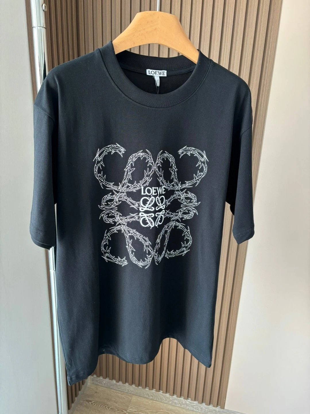 over size大版型好酷搭配leggings穿也妥分享好看的罗意威短袖T恤合集绝绝子Loewe短袖分享给你们很轻松就可以驾驭的下衣失踪风 7