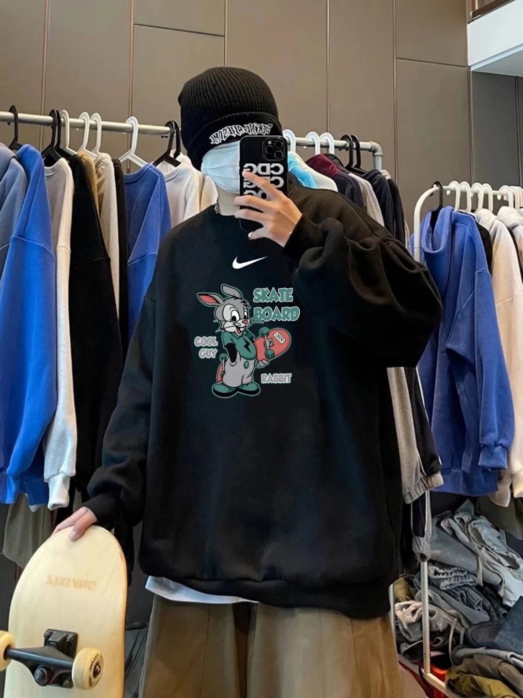 Nike滑板兔八哥套头卫衣百搭外穿配夹克外套都可以情侣款 2
