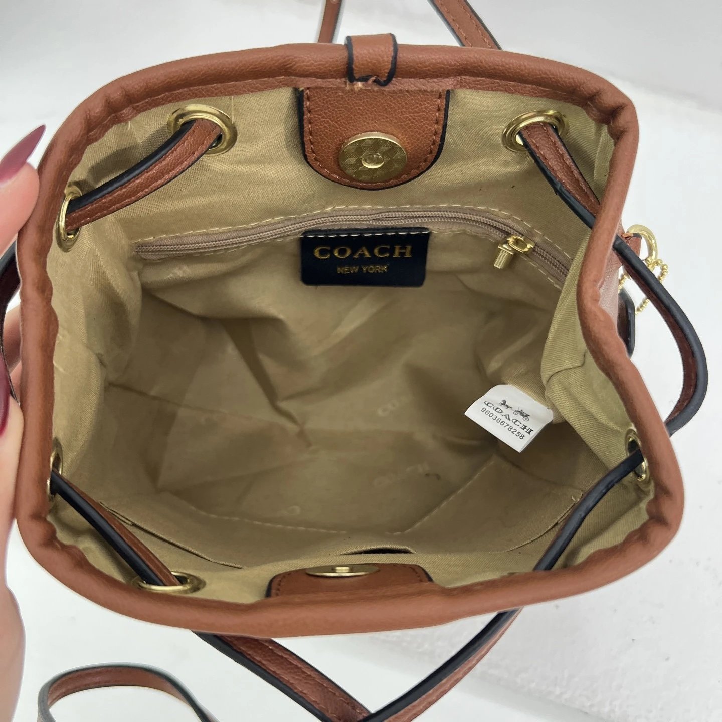 C0ACH蔻池 Rowan 21品牌徽标Logo 涂层帆布拼光滑皮革 手提单肩包 小号 女款 咖色 11
