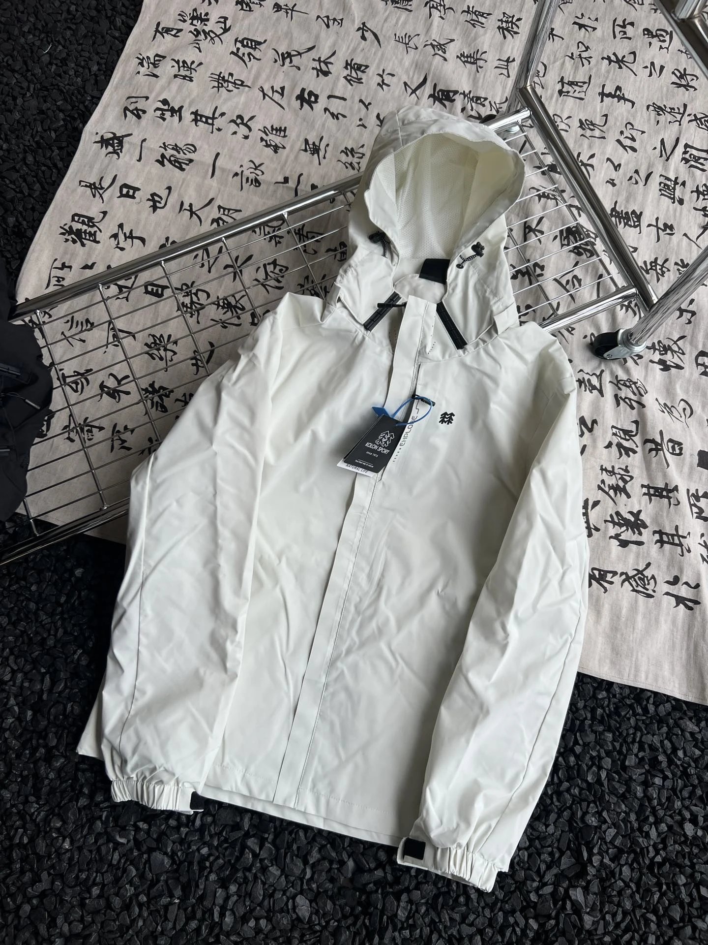 原单品质冲锋衣科技防水篇品质在线店主特别主推原包装原吊牌  ko隆25ss户外防风功能性夹克冲锋衣运动外套 的户外防护绝对是今 5