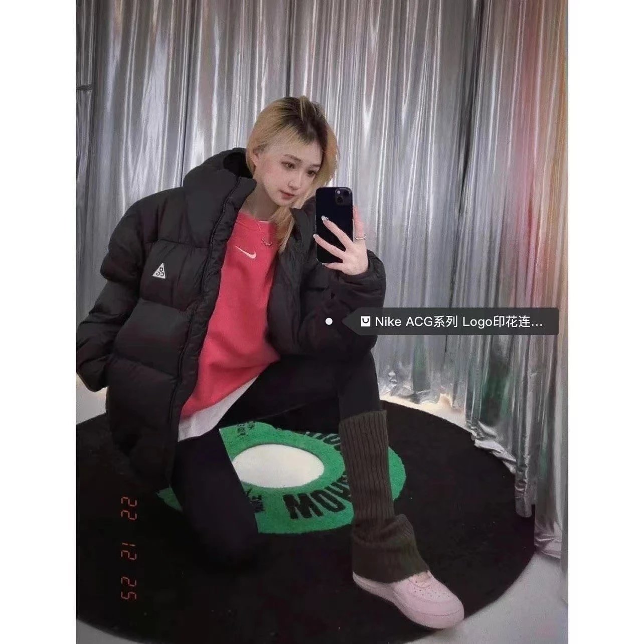 Nike ACG系列 Logo刺绣连帽面包棉服 冬季 男女同款

宝子们冬天怎么能少得了一件超酷的棉服呢Nike ACG系列Logo刺绣连帽面包棉服来啦男女同款超百搭

它填 15