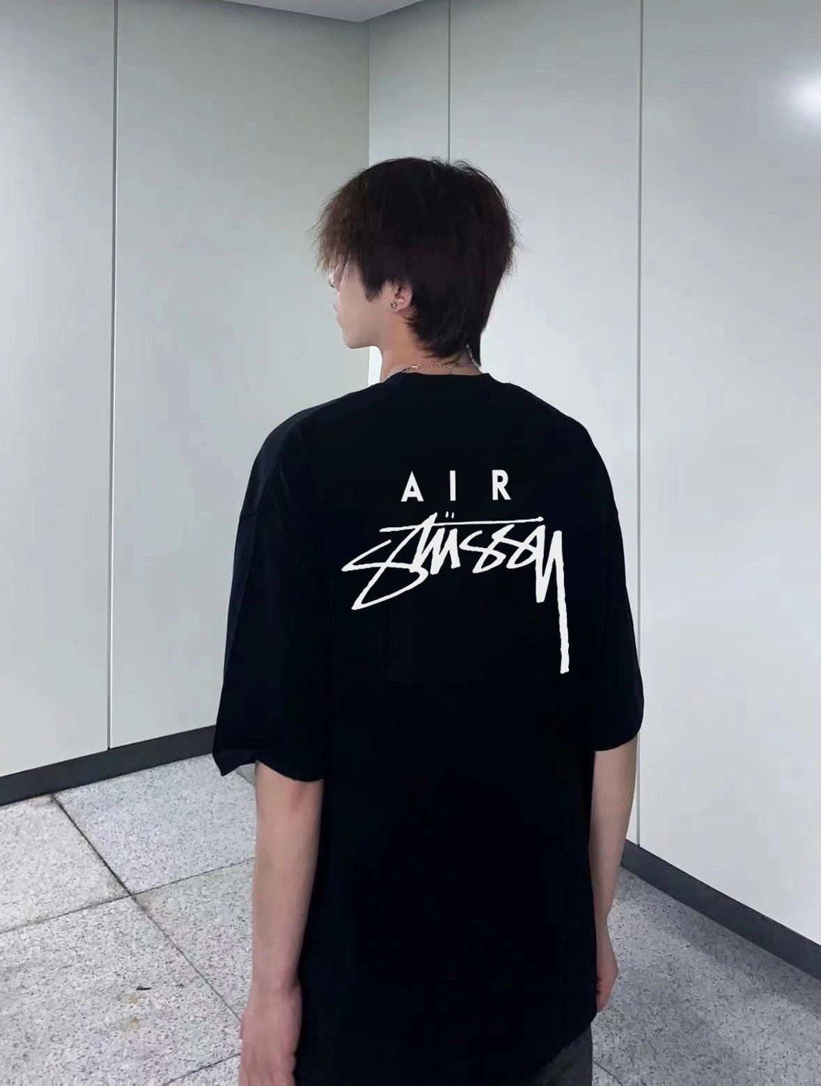 斯图西Nike短袖 3