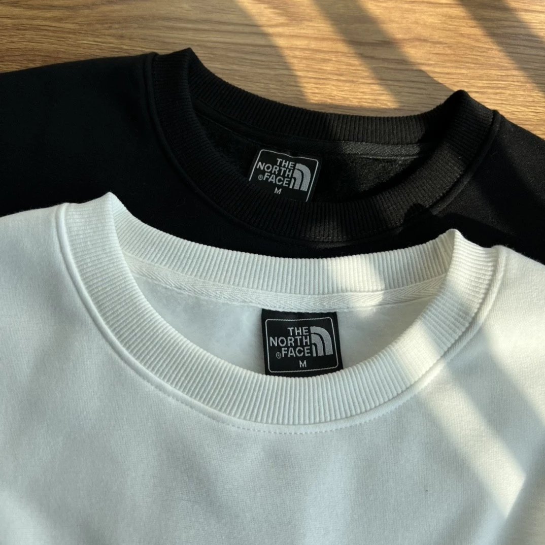 2022新款北M印花1966字母休闲全棉加绒长袖圆领套头卫衣潮情侣款颇具标志性的logo 与颜色素净的基础款型相结合打造低调百搭又具有品牌特色的代表性单品此款依日延续了极简设计经典 6