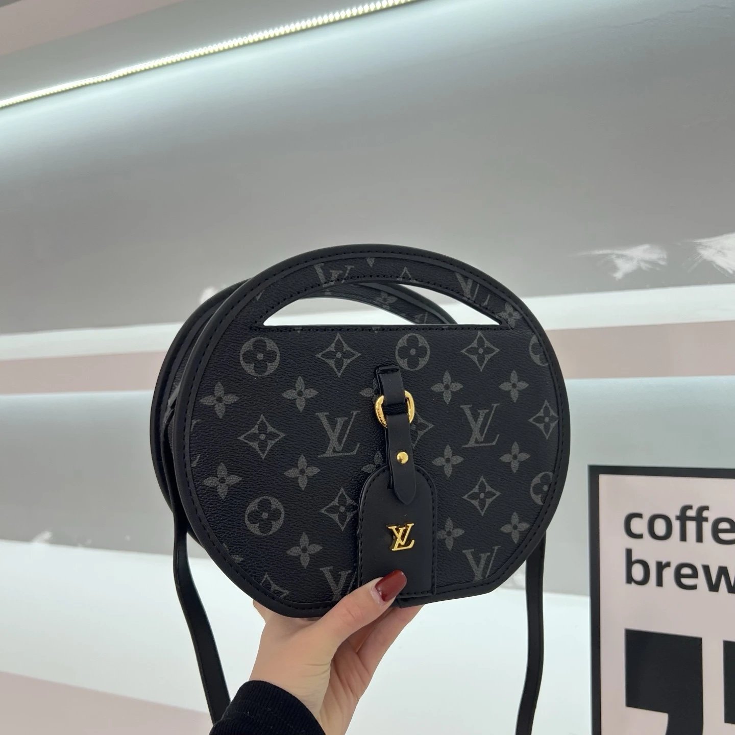 铝牌 Boite Chapeau 装饰名称标签金色硬件 涂层帆布 单肩斜挎手提包 迷你 女款 棕色 4