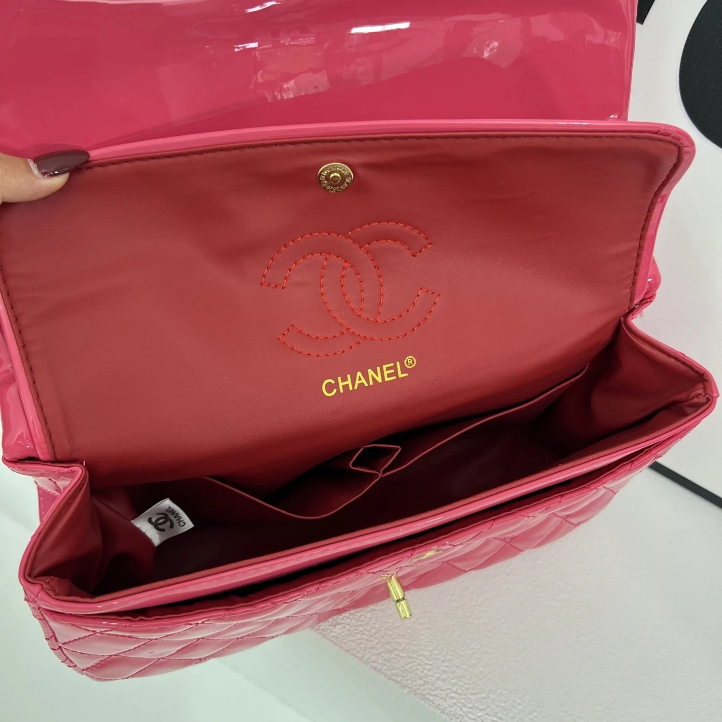 CHNEL香奶奶 26A 经典1112双C Logo 菱格皮穿链 羊皮革拼金色金属 斜挎包 女款 绿色 11