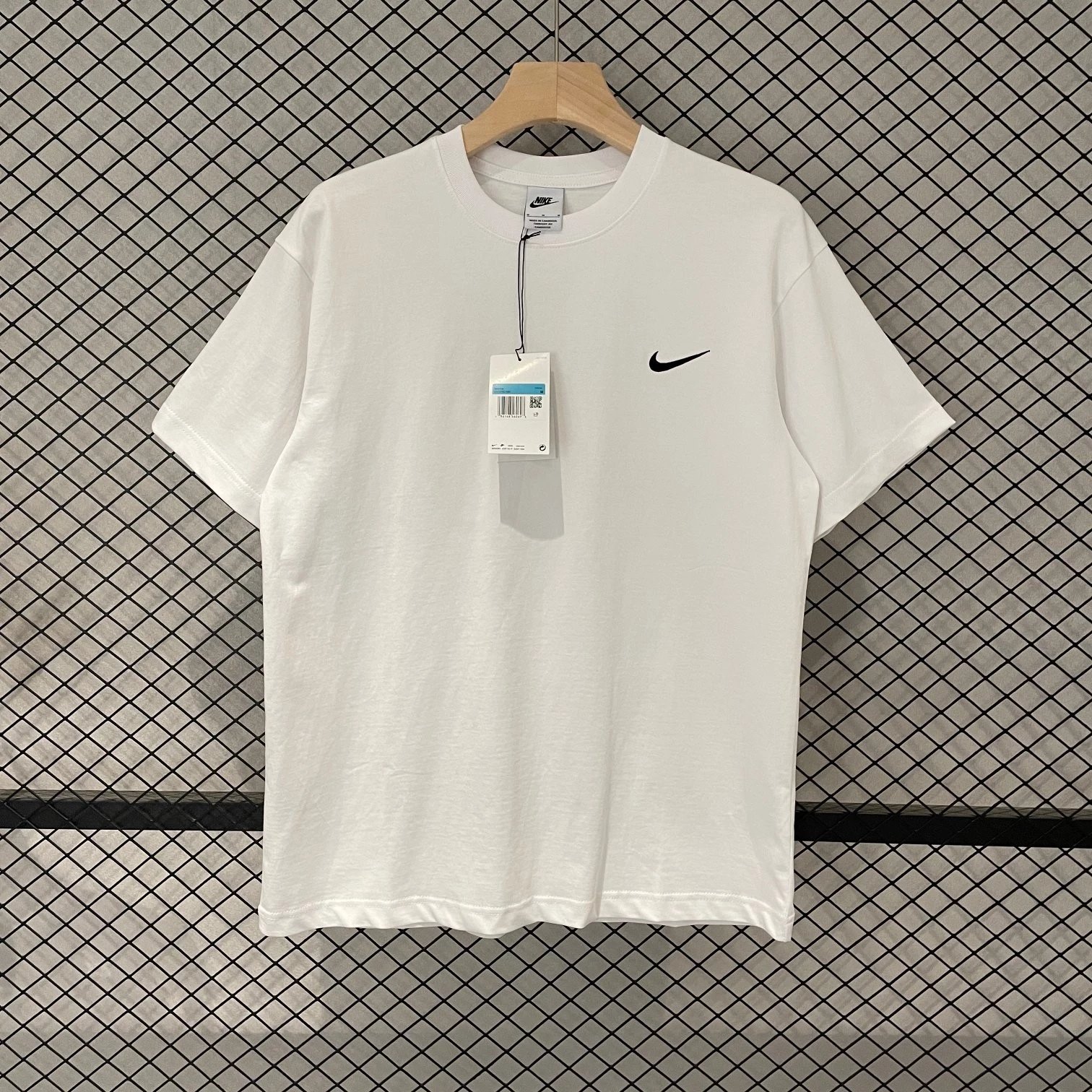 
StussyNikeStussyNike联名涂鸦短袖Tee
斯图西23ss最新款 标全品相申州公司订单 全数码印 2