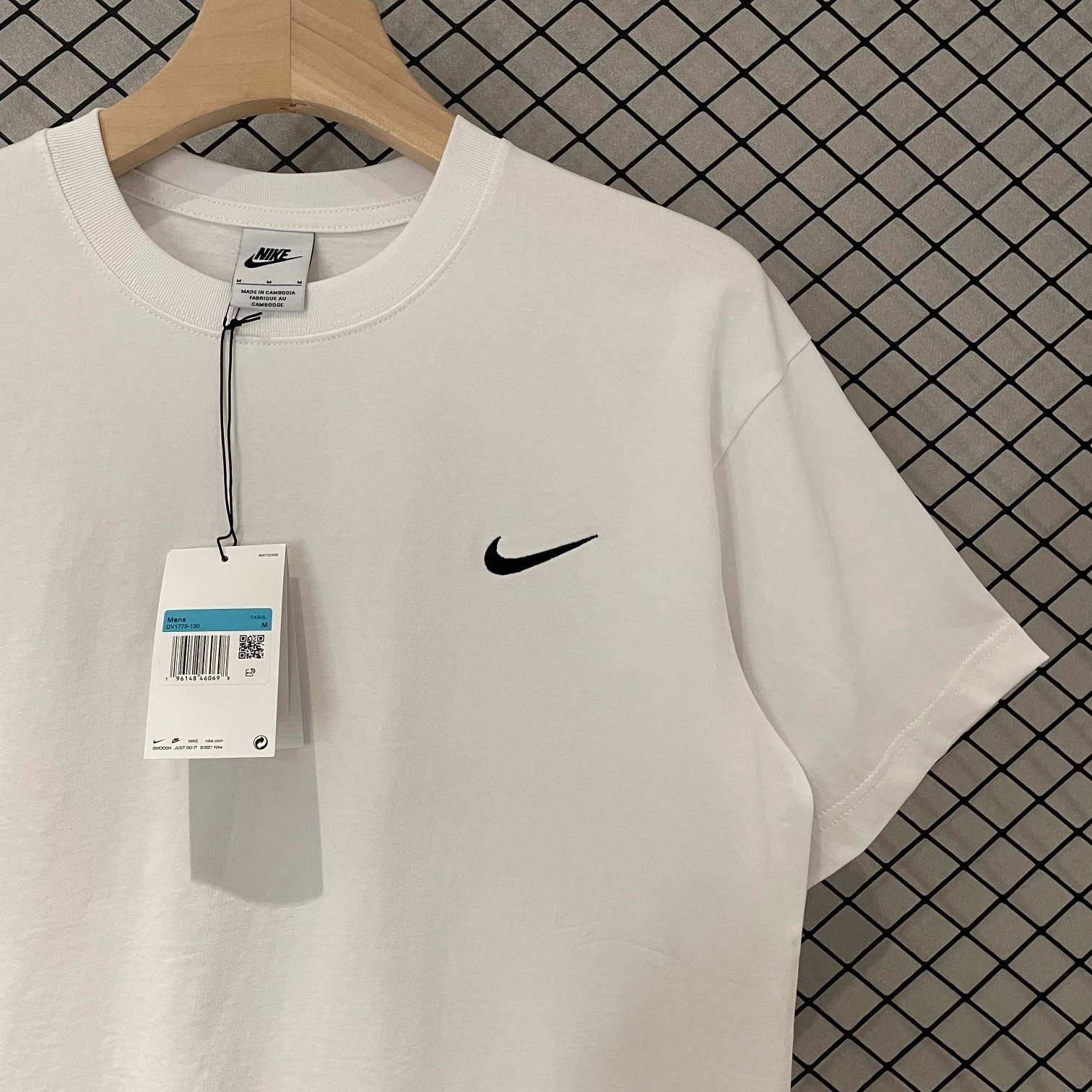 
StussyNikeStussyNike联名涂鸦短袖Tee
斯图西23ss最新款 标全品相申州公司订单 全数码印 3