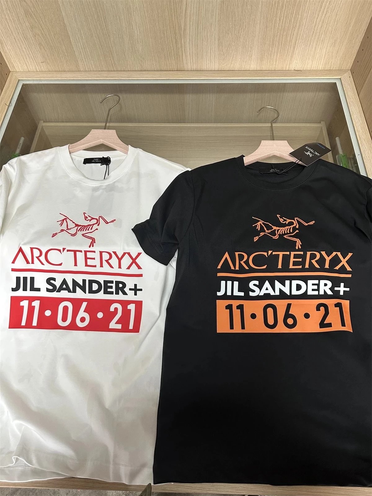 特价清精梳棉鸟家情侣款胸前大印花圆领T恤