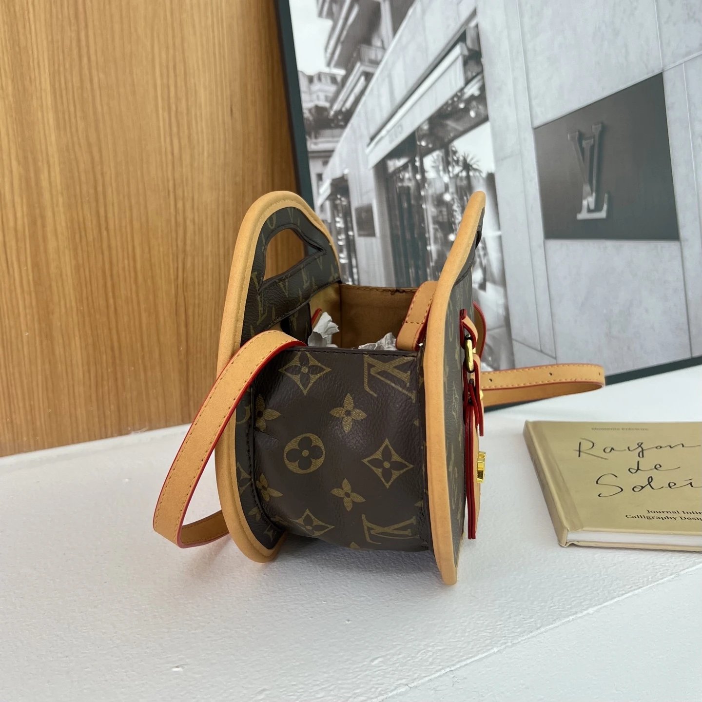 铝牌 Boite Chapeau 装饰名称标签金色硬件 涂层帆布 单肩斜挎手提包 迷你 女款 棕色 10