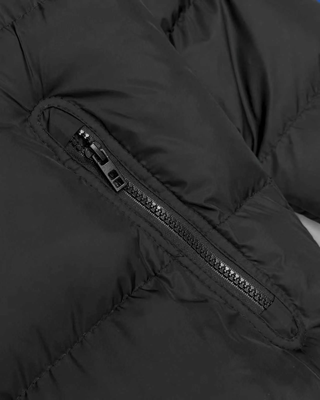 Nike耐克风行者羽绒棉服 Nike耐克 男连帽保暖跑步训练短款运动休闲夹克羽绒棉服
独家品质 区别通货
DV1132247
StormFIT Windrunner 连帽拉链 9