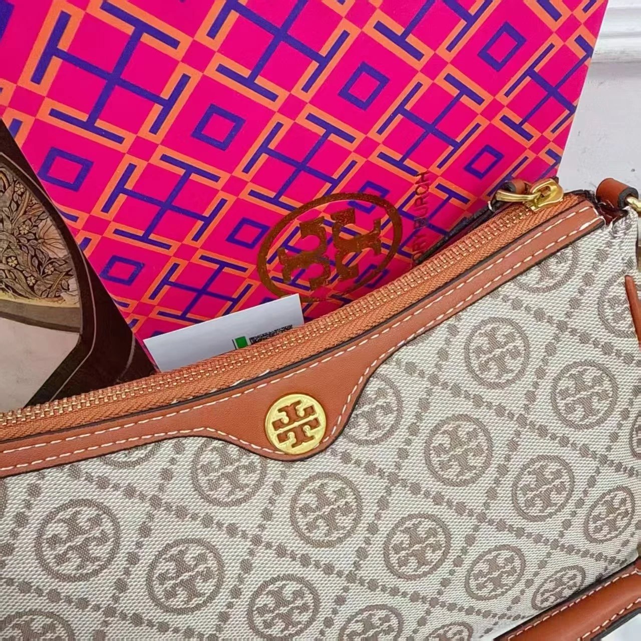 T0RY BURCH 汤力柏琦 TB T Monogram 新春限定 老花满印Logo 织物 腋下包单肩包 女款 榛子棕红色 4