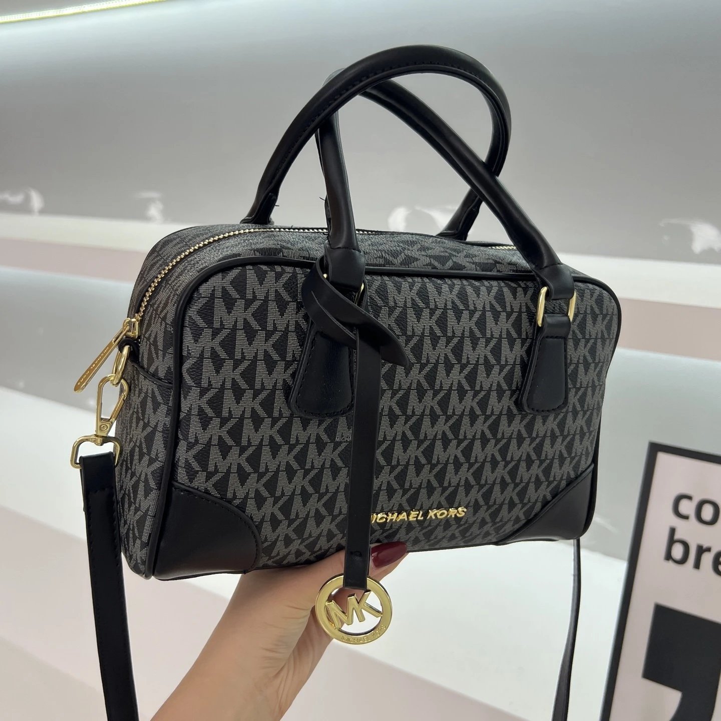 M1CHAEL K0RS MandK Thompson 品牌印花签名Logo设计 涂层帆布 手提包 中号 女款 香草色 2