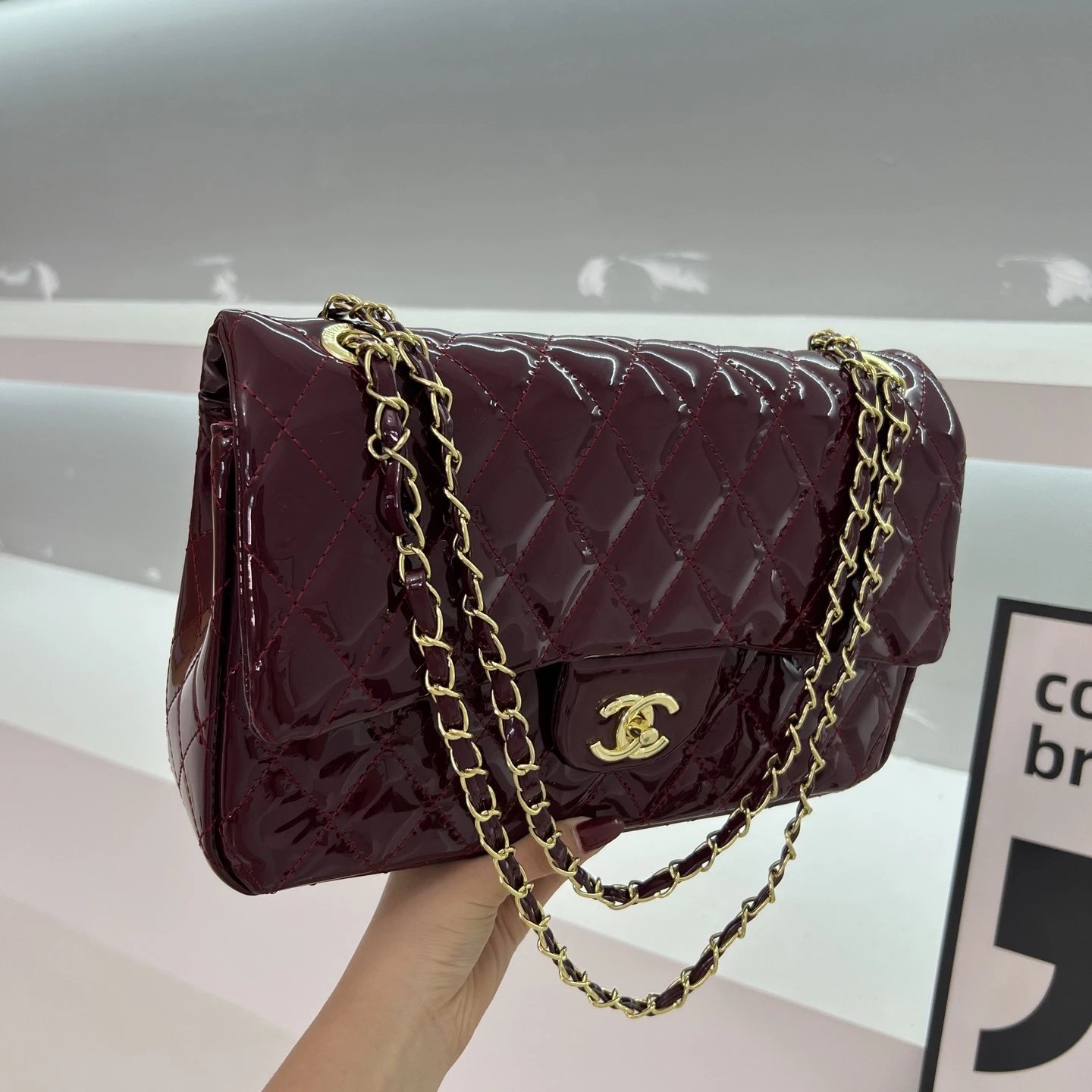 CHNEL香奶奶 26A 经典1112双C Logo 菱格皮穿链 羊皮革拼金色金属 斜挎包 女款 绿色 3