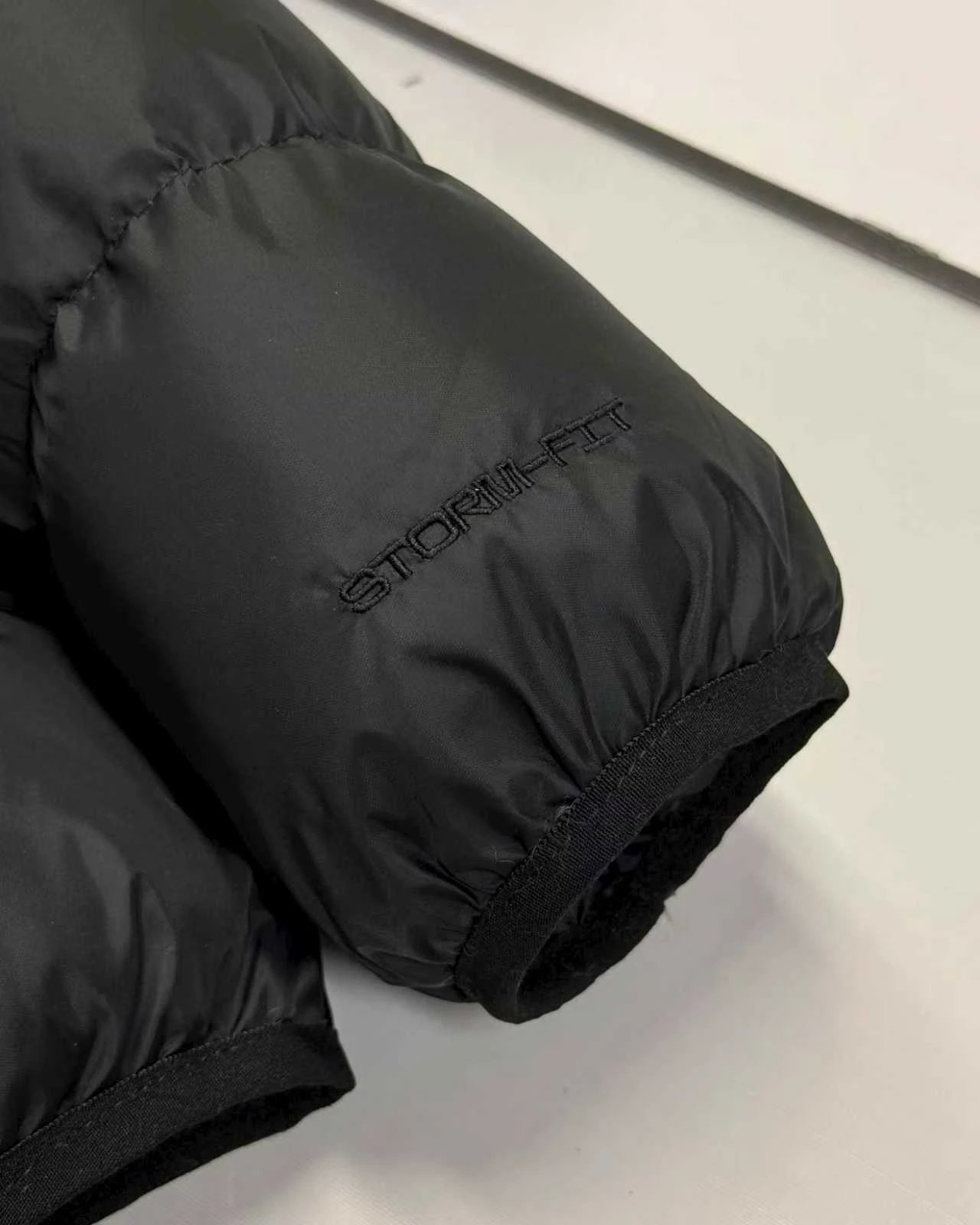 Nike耐克风行者羽绒棉服 Nike耐克 男连帽保暖跑步训练短款运动休闲夹克羽绒棉服
独家品质 区别通货
DV1132247
StormFIT Windrunner 连帽拉链 14