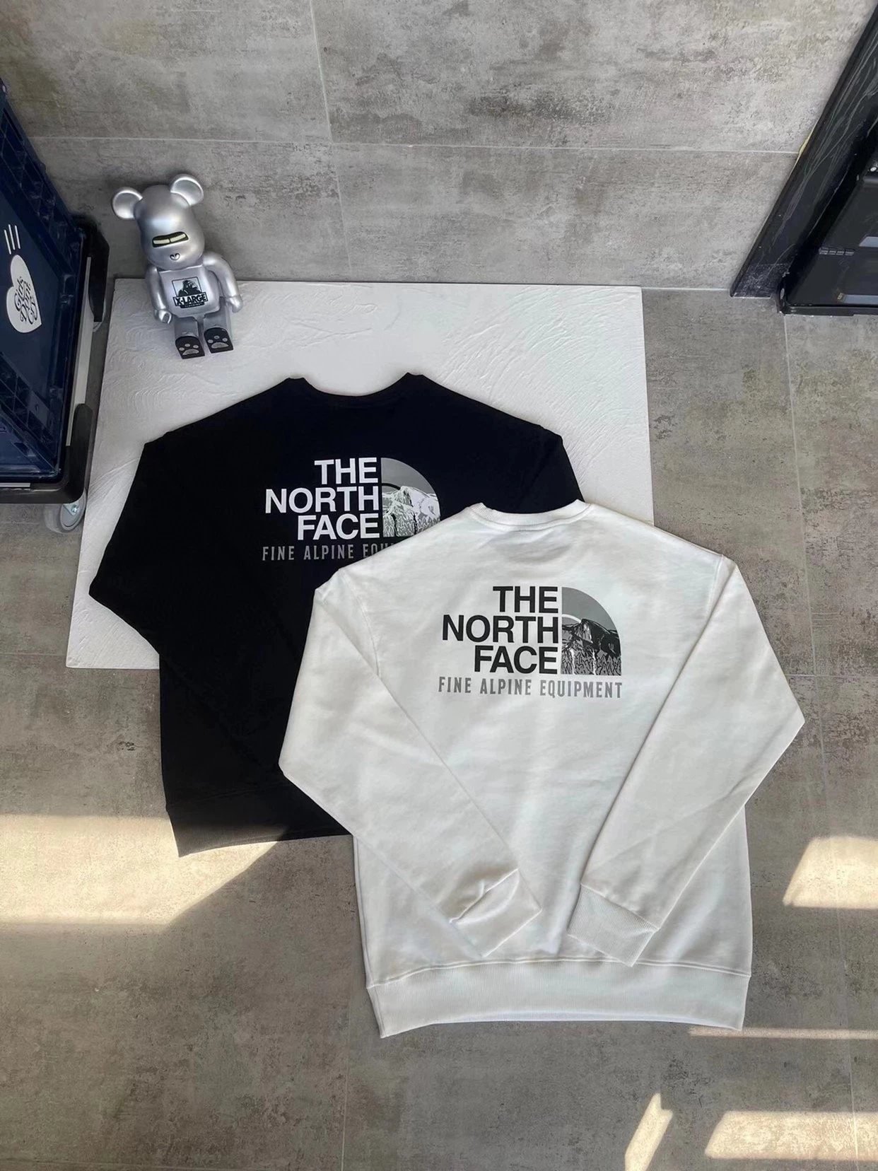 北面韩国22s新款手绘情侣加绒圆领卫衣