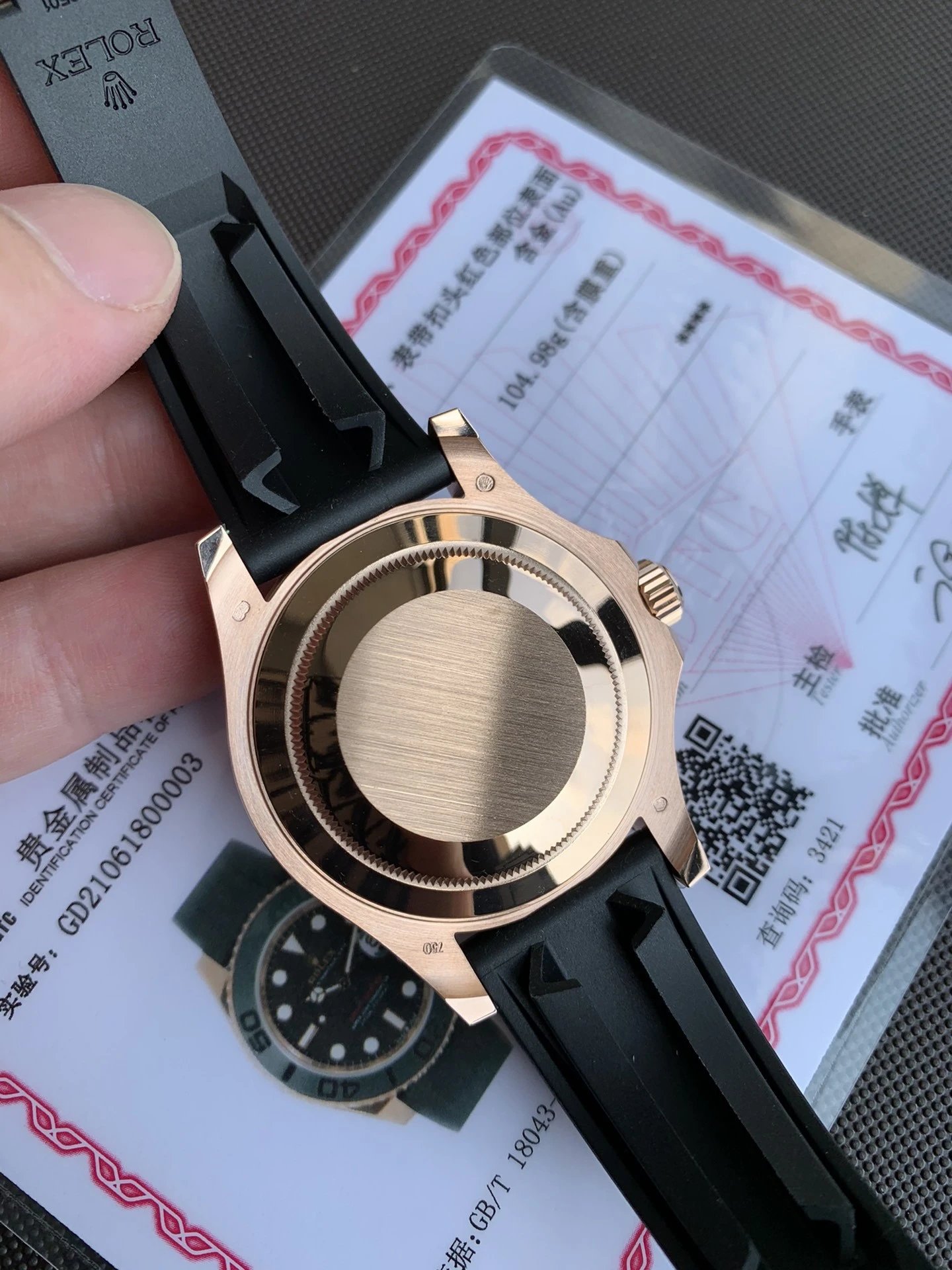 R01EX最新高版本金表来啦字面双皇冠防伪通体玫瑰金厚度5um谈到老力士游艇名仕型系列中应该就是116655Oysterflex bracelet腕表了也就是大家俗称的金游艇 2