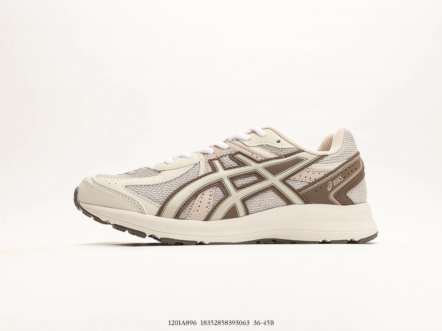 JOG 100S Lightweight Running Shoe