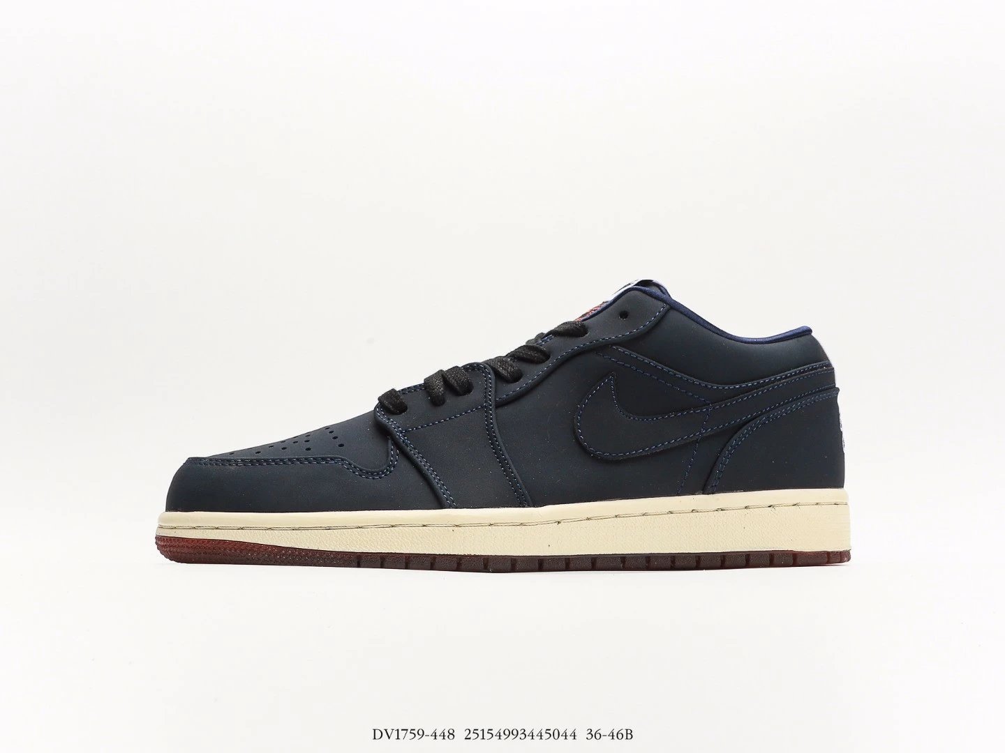 Air Jordan 1 Low Classic Retro