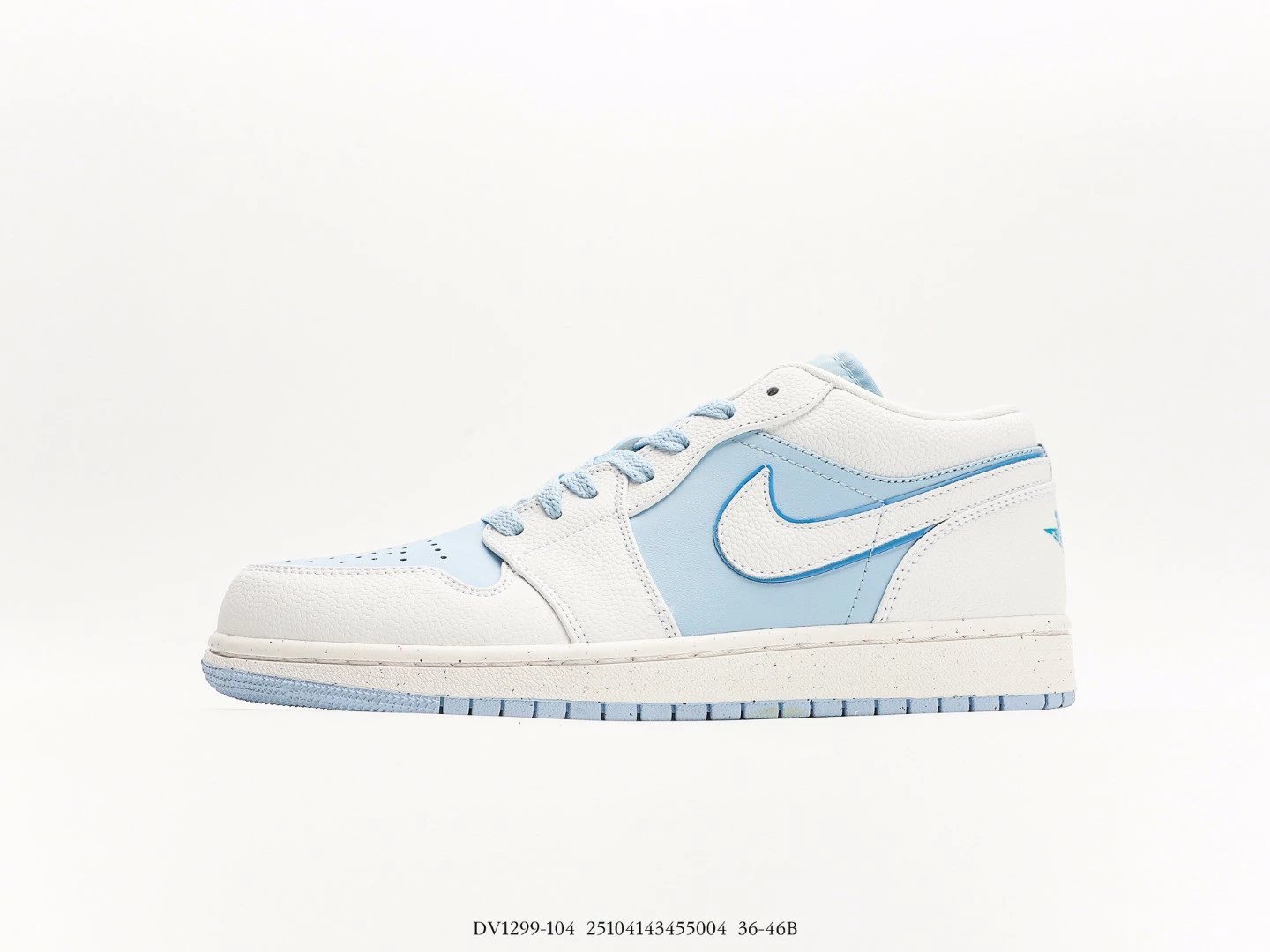 Wmns Air Jordan 1 Low GS Reverse Ice Blue