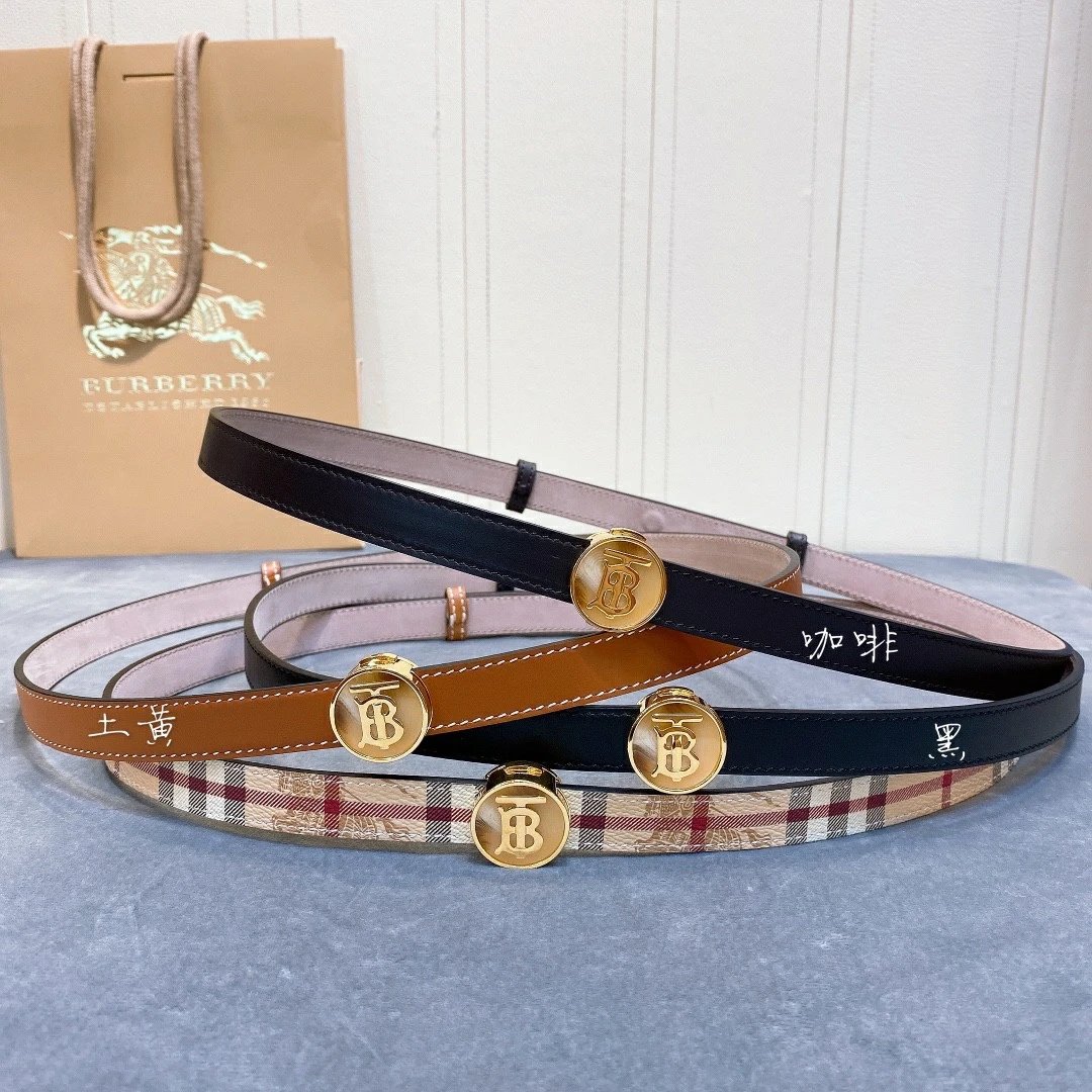 Burberry Women's Leather Belt - Fashion Casual