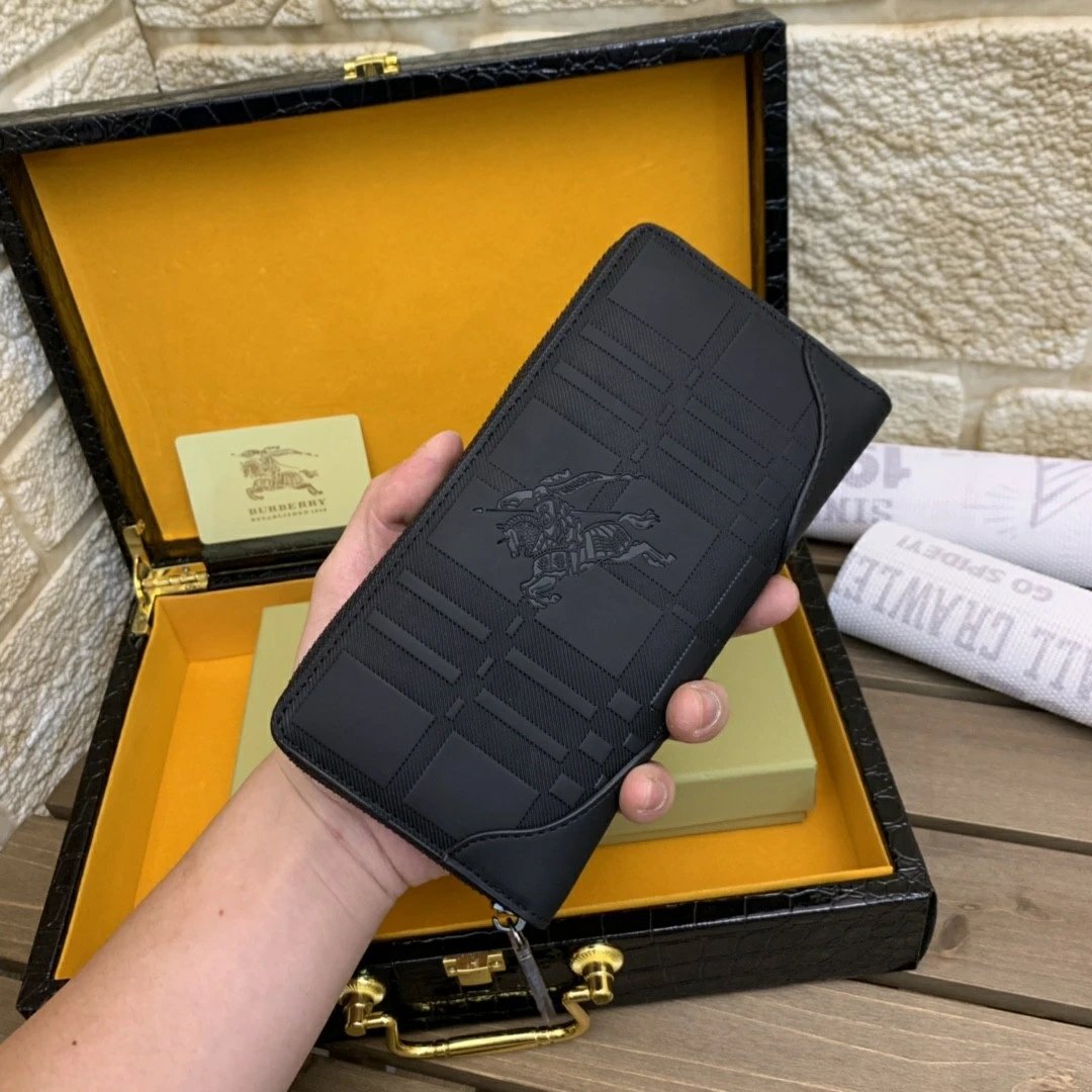 B Men's Leather Clutch Wallet
