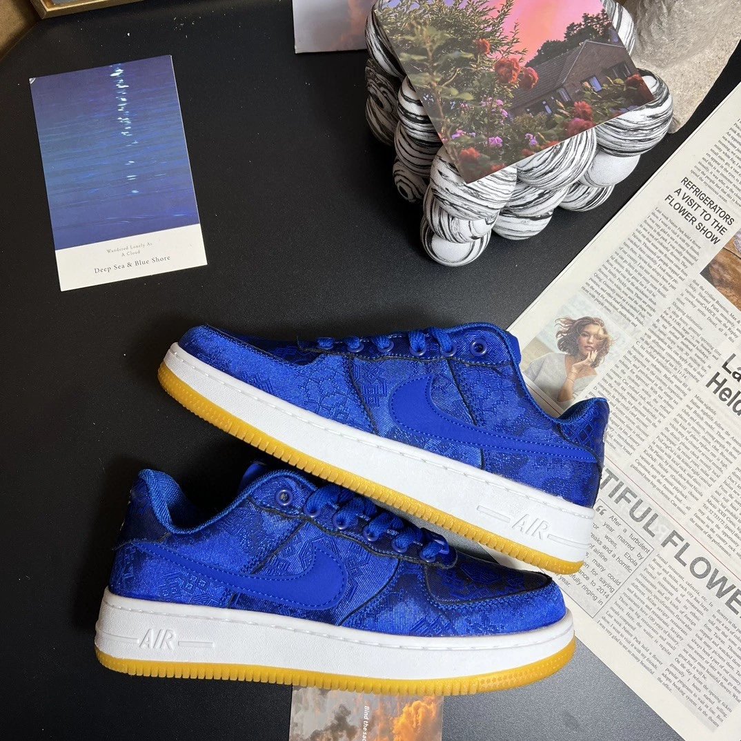 Blue silk