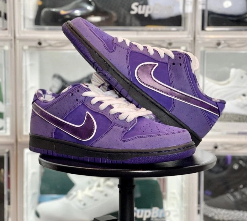 2021 new Nike SB Dunk purple lobster red lobster green lobster scorpion Lailai black purple slow 40-44 men's comfortable versatile casual breathable sports shoes skateboard shoes suede genuine label original box high quality spot delivery