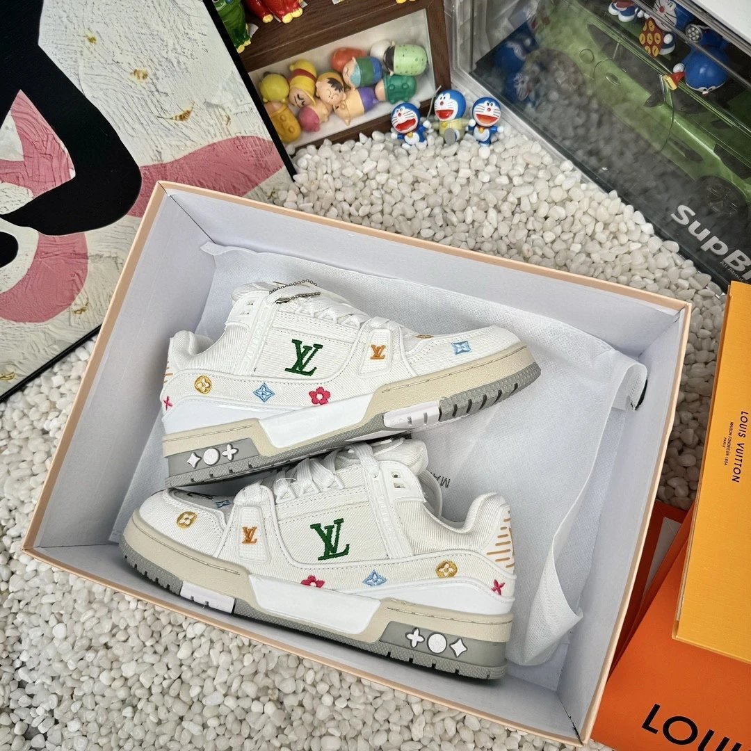 Full White Embroidery