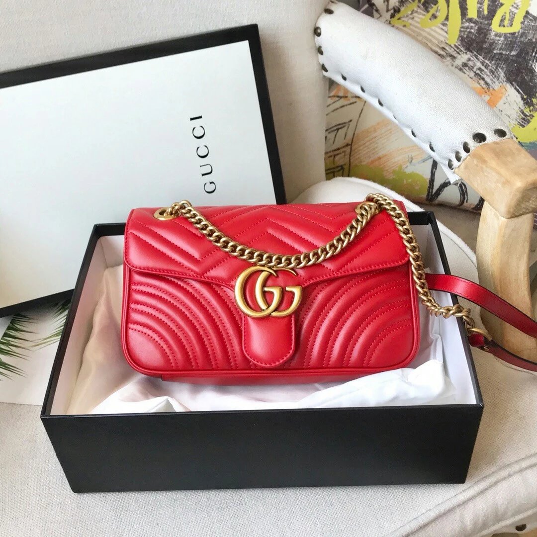 GUCCI 原单中号26cm链条包，全原进口牛皮带皮淡香味，链条可双层可单层，复古五金配件，质感十足，26/15/7