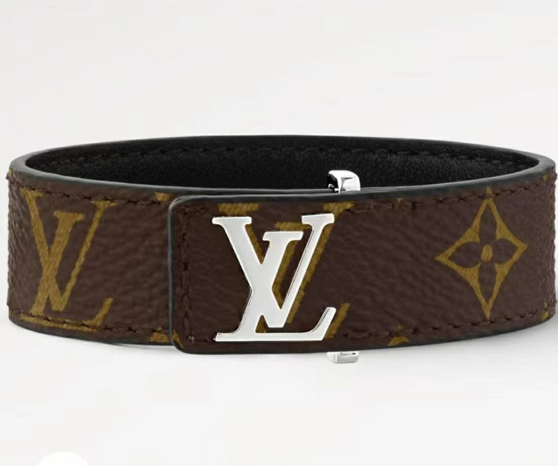 Silver buckle brown leather