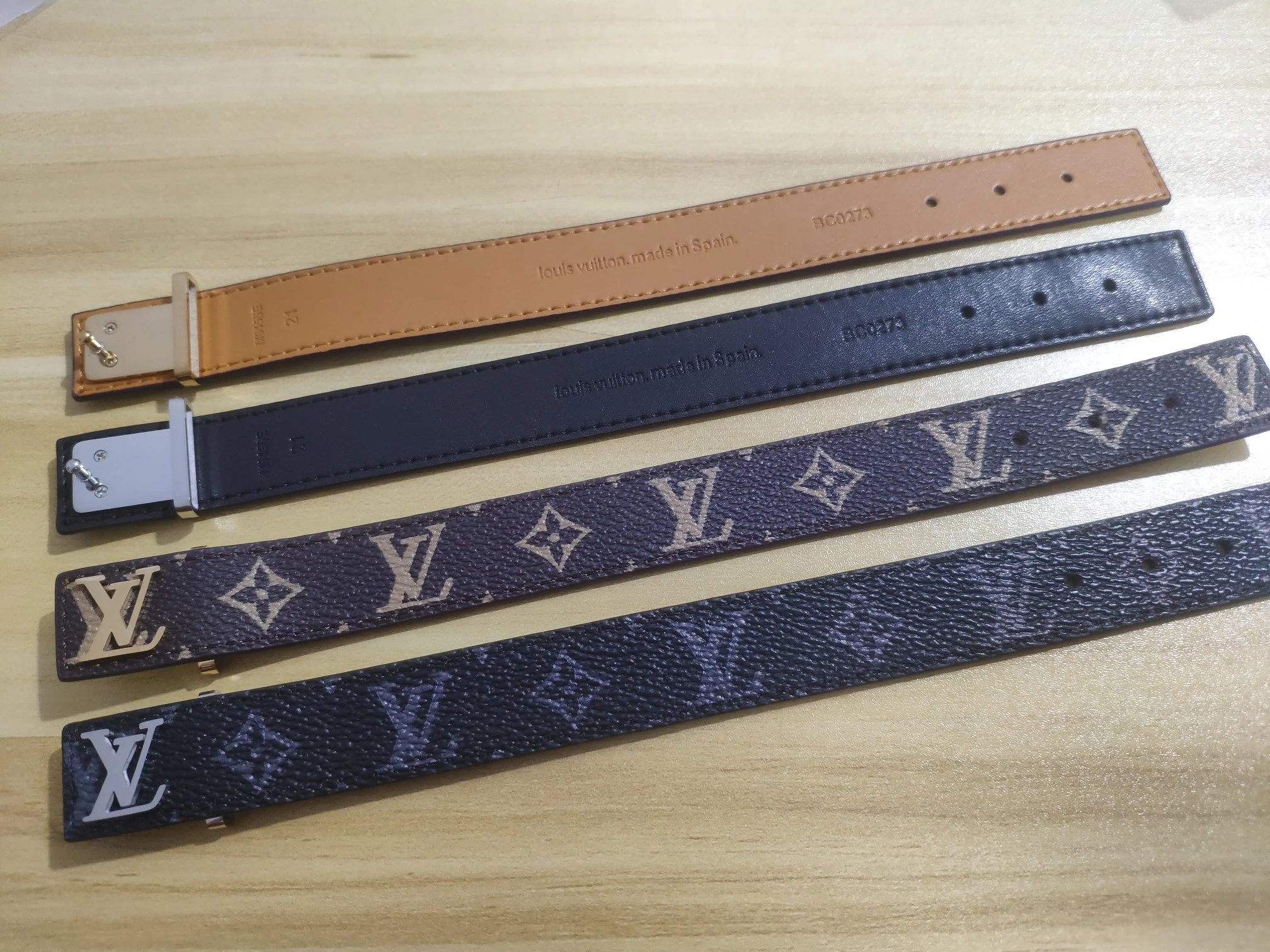 Gold Buckle Gold Print