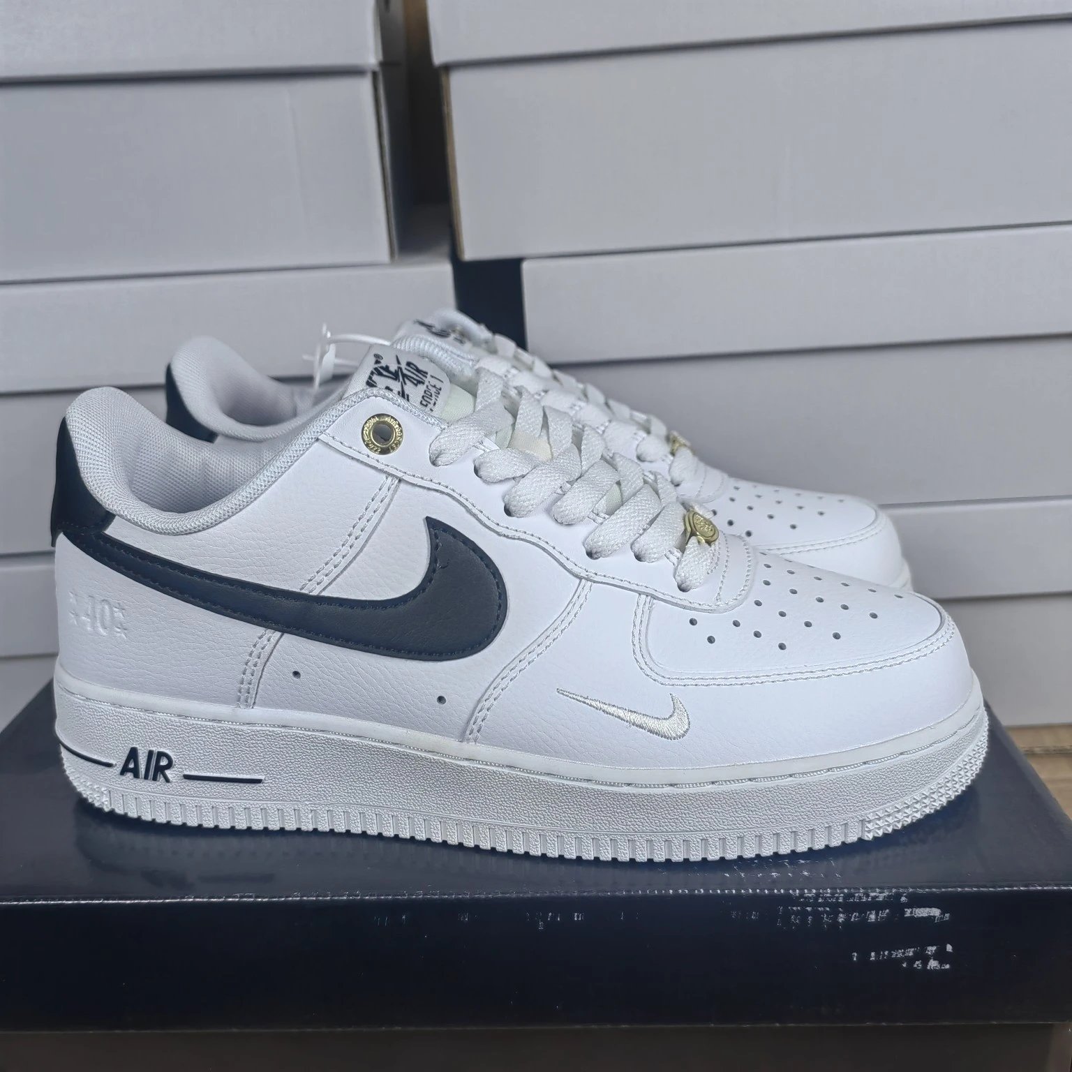 Air Force 1 40th Anniversary Solo Cushion