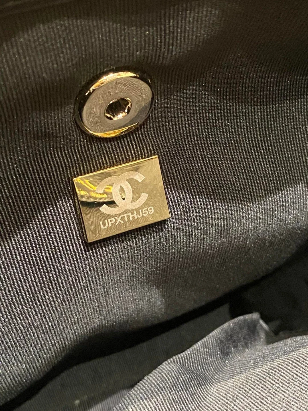 8844631-