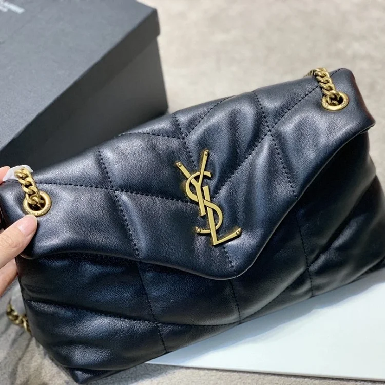Ysl新款圣罗兰loulou Puffer 中号枕头包黑色金银扣绗缝链条包枕头包肩背斜挎包女包 Ysl新款圣罗兰loulou Puffer 中号枕头包黑色金银扣绗缝链条包枕头包肩背斜挎包女包