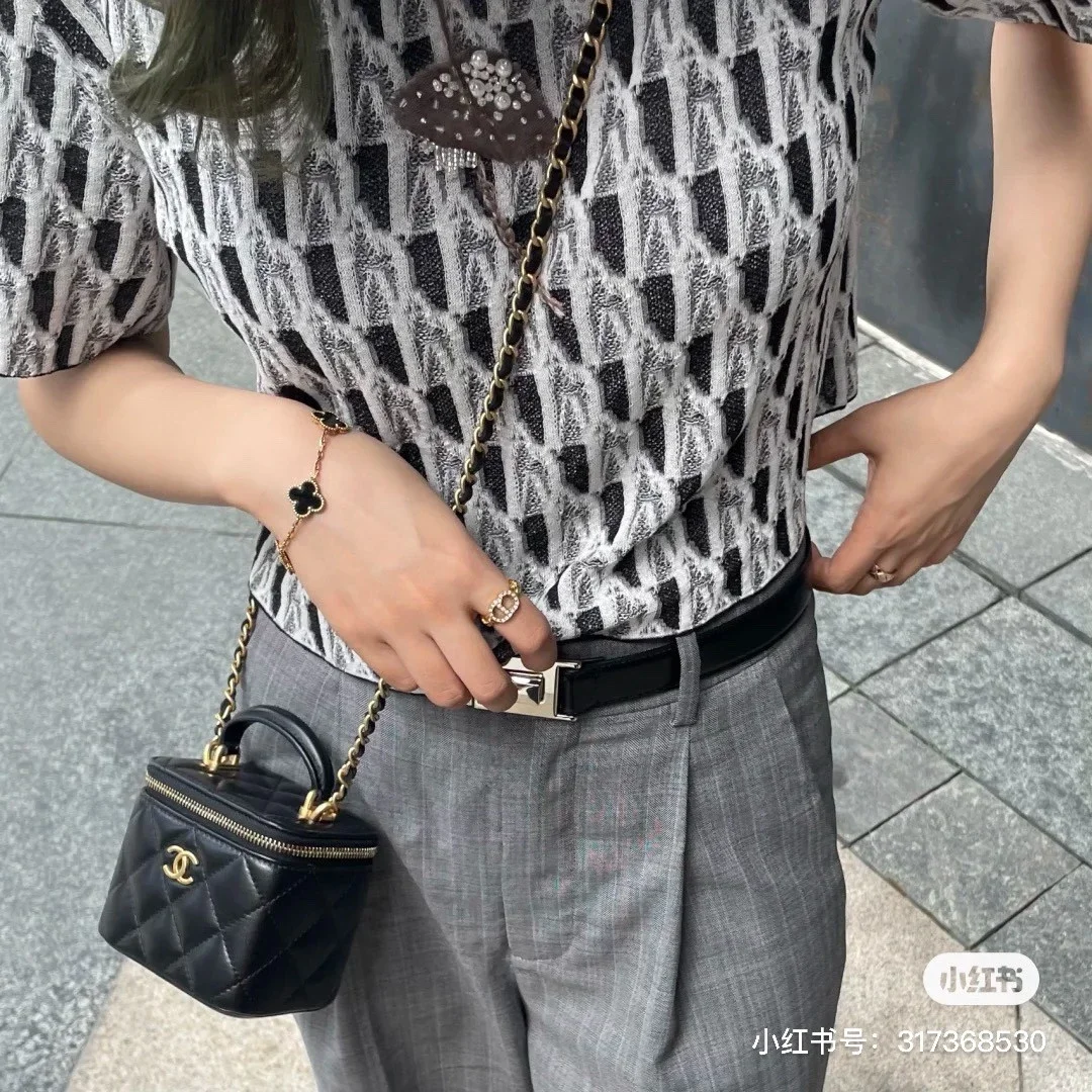 原单】chane香奈小香风包包21A新款羊皮菱格纹链条手提柄小方盒子