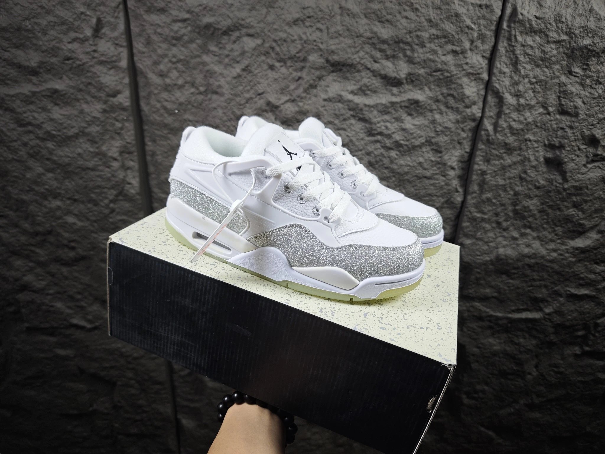 Air Jordan 4 RM SP White Stars