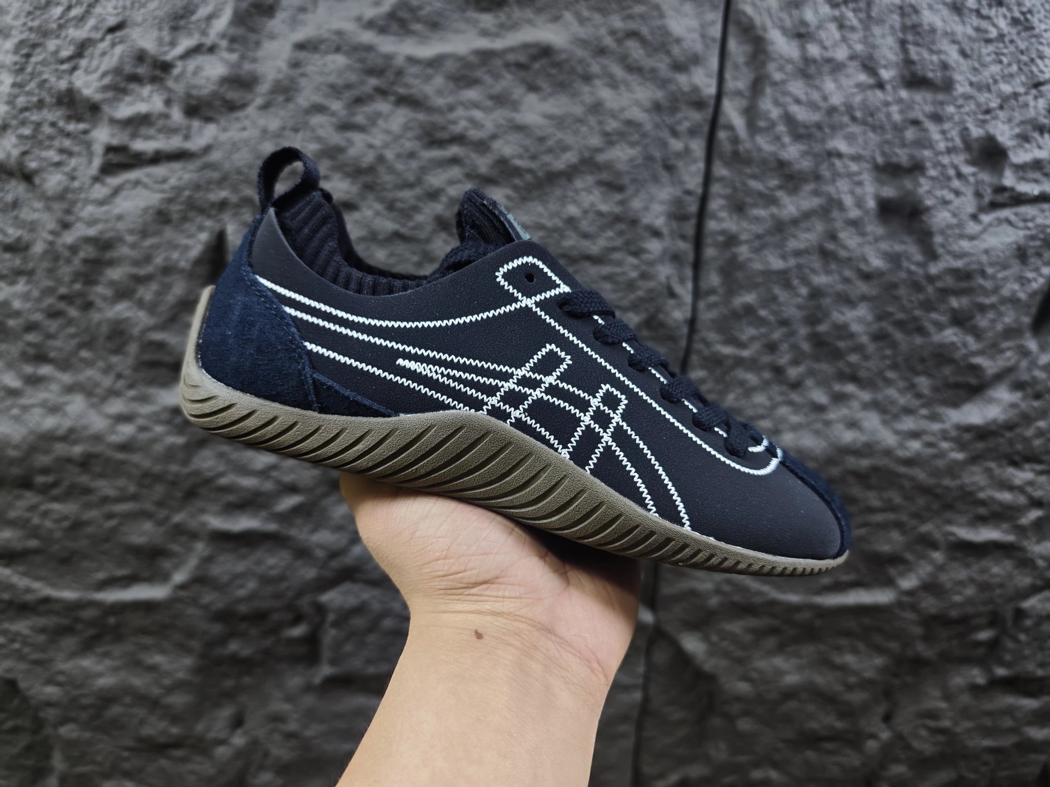 Onitsuka Tiger Sclaw Black