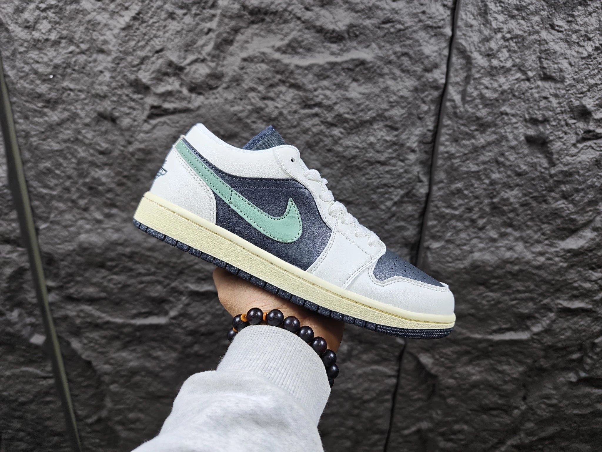 Air Jordan 1 Low Black Green