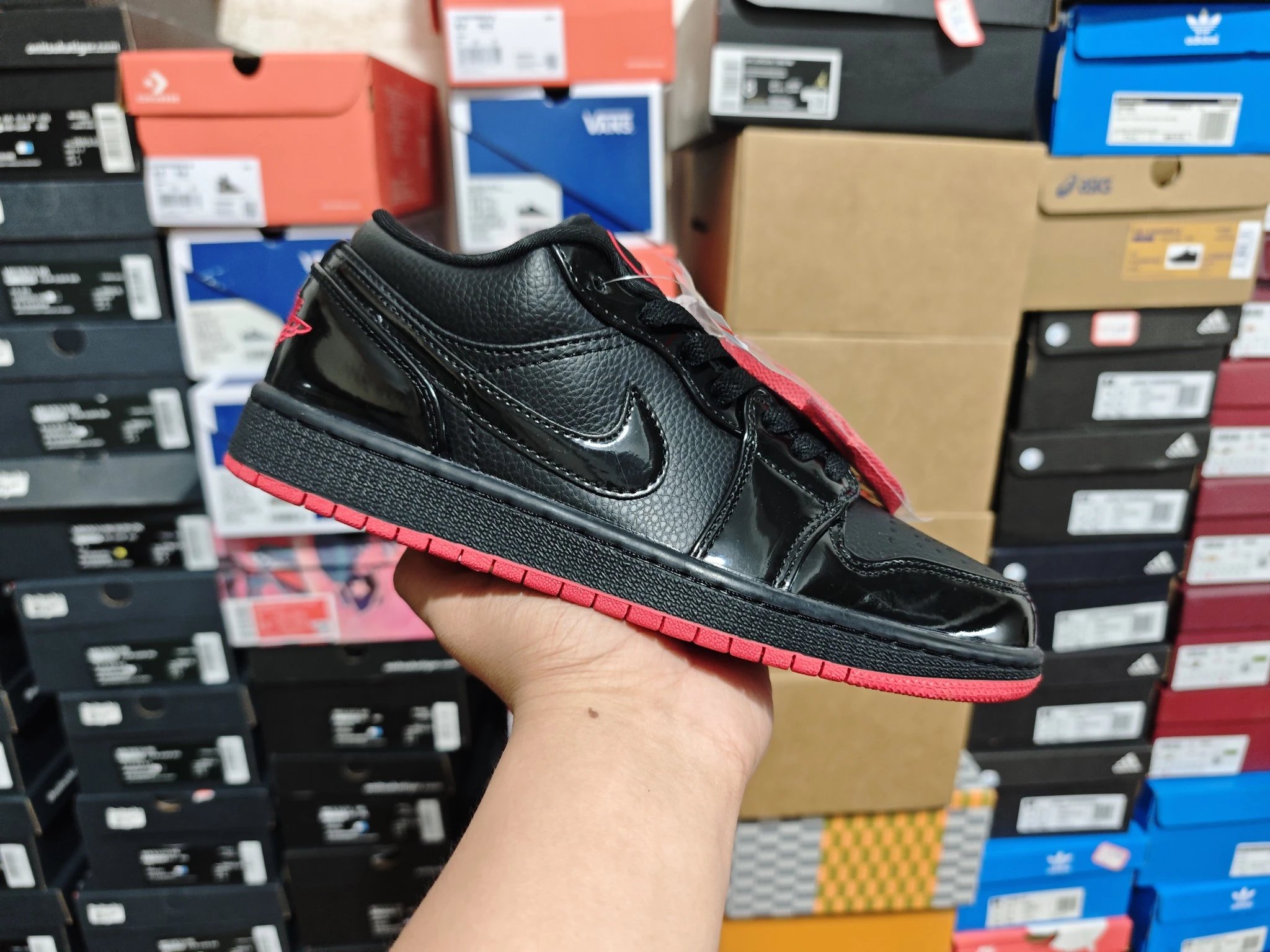 AJ1 Low Black Patent Red Sole Sneaker