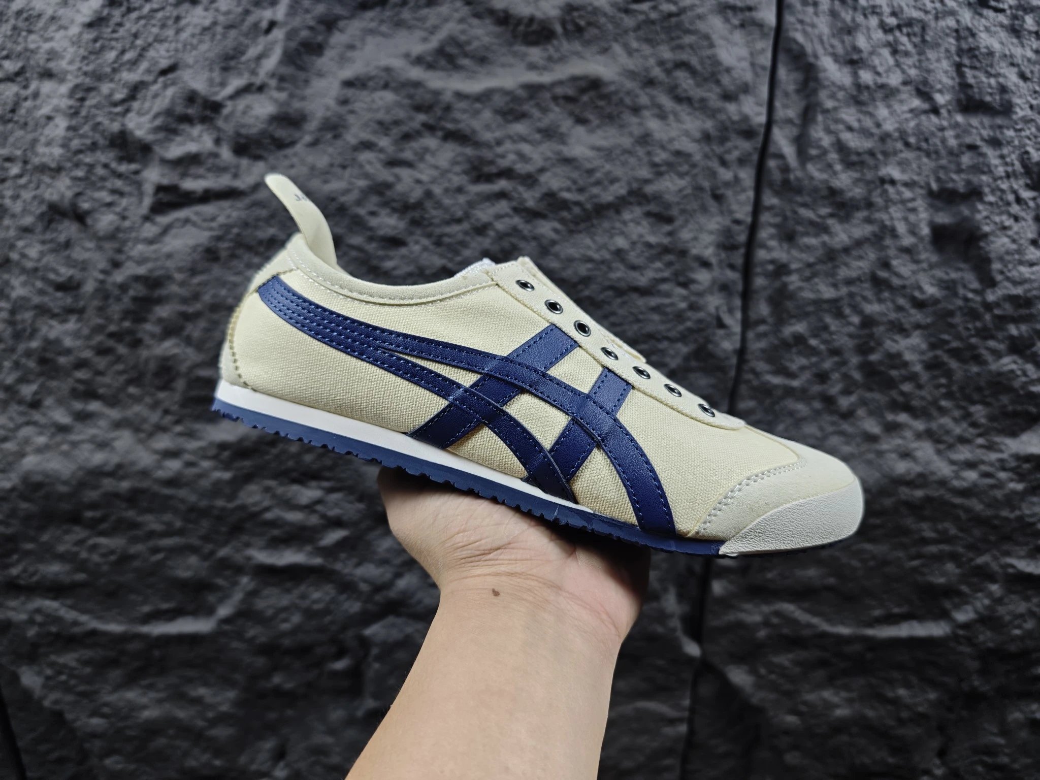 Onitsuka Tiger Mexico 66 Cream Navy Stripe
