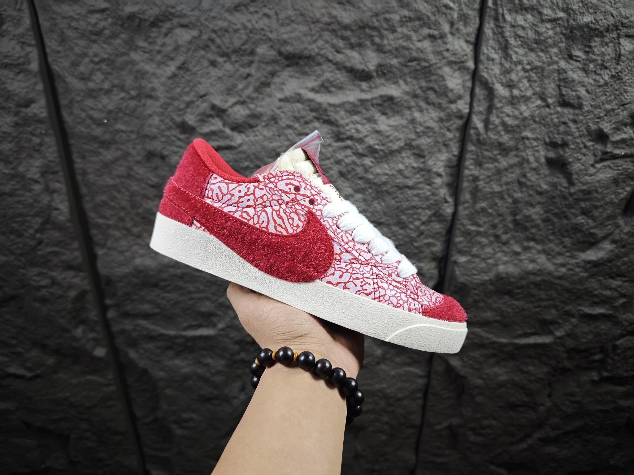 Nike Blazer Jumbo Red Hair Crackle