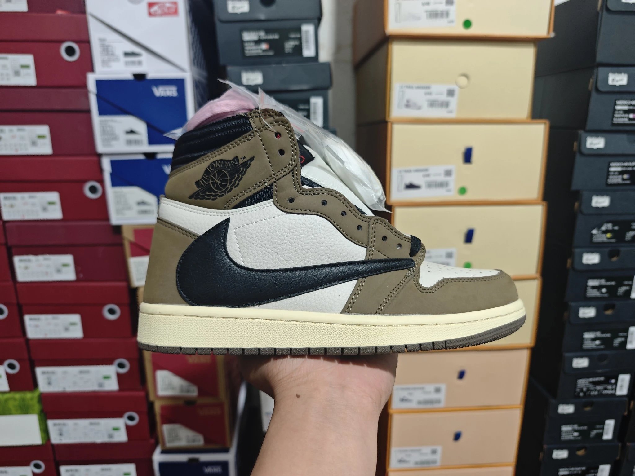 Air Jordan AJ1 High Black Brown Retro Basketball Shoe