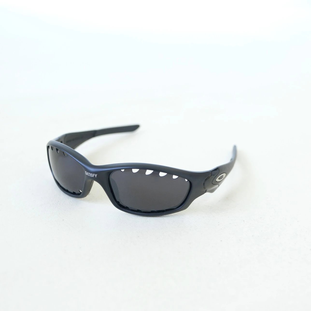 Oakley Satisfy Gray Sunglasses - 3